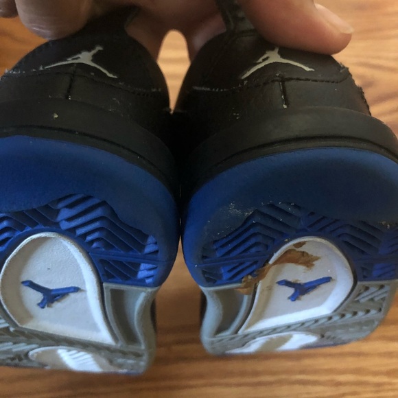 Baby Jordan’s size 5 - Picture 4 of 6